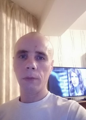 Владимир, 36, Россия, Осташков