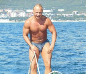 Igor, 42, Moscow
