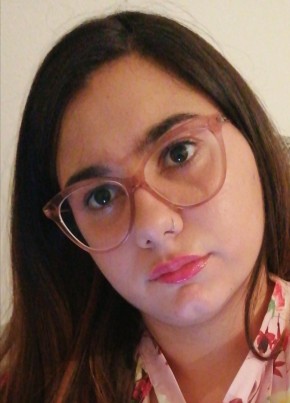 Francesca, 21, Repubblica Italiana, Taranto
