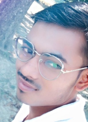 Yadsav, 18, India, Lucknow