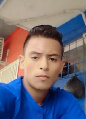 Denis Hernandez, 18, República de Honduras, Tegucigalpa