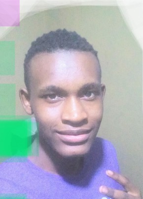Alexander Bonifa, 18, Kenya, Nairobi