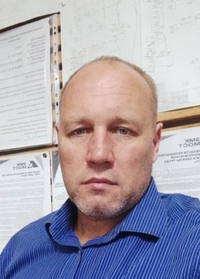Сергей из Омска 45 лет