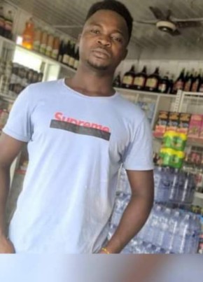 Gabriel, 26, Ghana, Accra