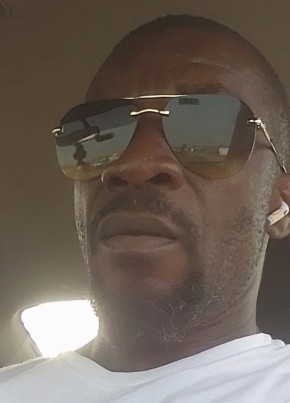 Eddie Deline, 48, Liberia, Monrovia