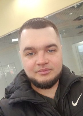 Илья из Ханты-Мансийска 32 года
