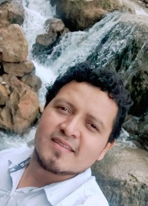 ABNER HERRERA, 36, República del Perú, Lima