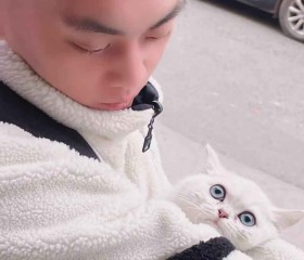 俗人, 20, Yichang
