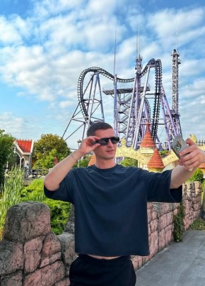 Андрей из بغداد 39 лет