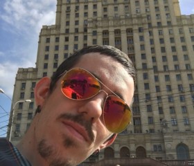 Artem Shashkov, 40, Moscow