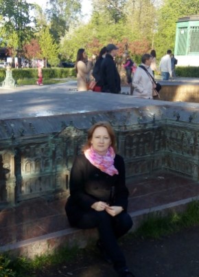 Диана, 42, Россия, Санкт-Петербург