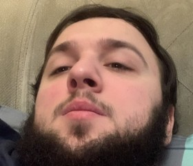 Ilyas, 21, Urus-Martan