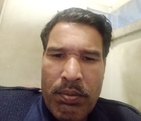 Unknown, 45 лет, لاہور