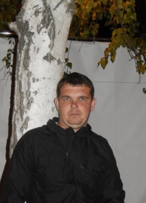 Владимир из Саратова 45 лет