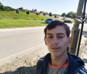 Zoltan, 21, Sajoszentpeter