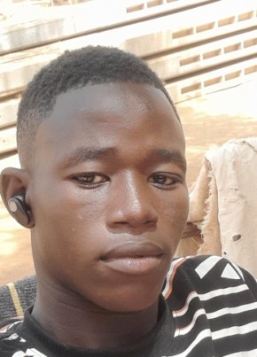 Moussa, 21, République de Guinée, Kankan