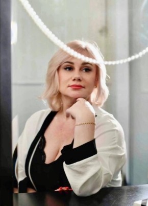 Ирина из Зеленоградска 51 год