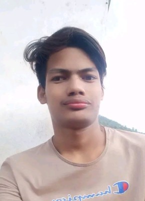 Sujan, 18, Nepal, Pokhara