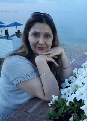 Альбина, 52, Россия, Феодосия