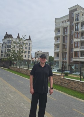 Дима из Узловаи 42 года