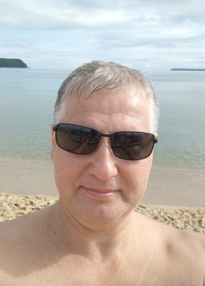 Роман, 52, Россия, Владивосток
