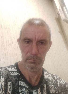 Александр из Сыктывкара 46 лет