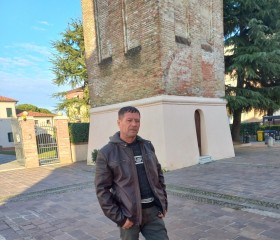 Vasile, 51 год, Milano