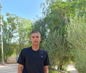 Khaled, 20, Ain el Melh