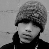 Theo, 25  , Atlantis