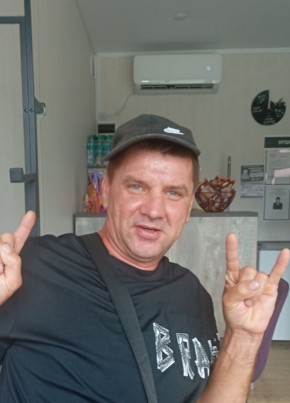Сергей из Луганска 47 лет