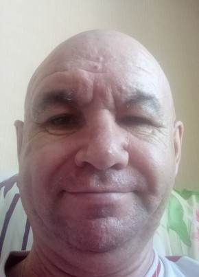 Валерий, 61, Россия, Балаково