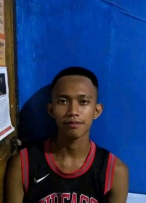 Justin из Antipolo 24 года