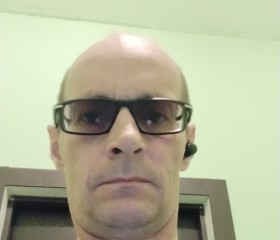 Sergey, 51, Belfast