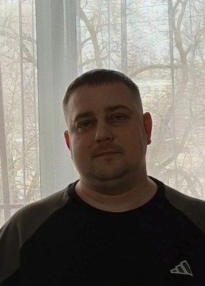 Сергей из Воронежа 38 лет