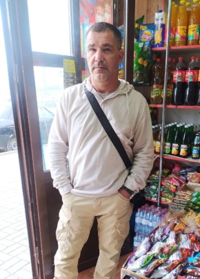 Рустам из Грозныя 48 лет