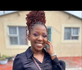 Alisha, 22, Cape Town