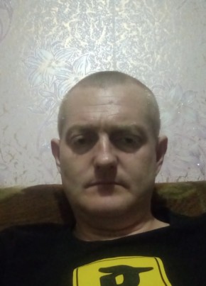 Maksim, 41, Russia, Lebedyan