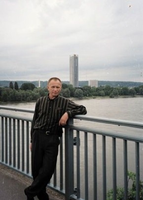 Александр, 60, Қазақстан, Алматы