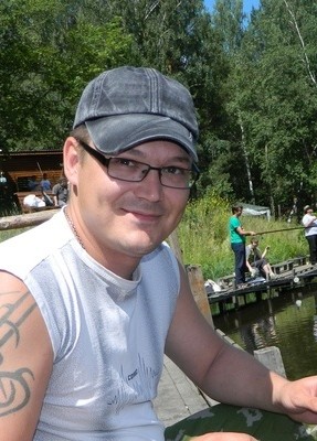Илья, 43, Россия, Реж