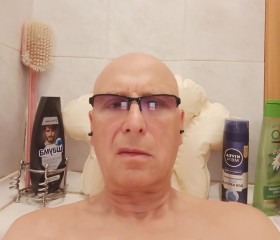 Vlad, 65, Moscow