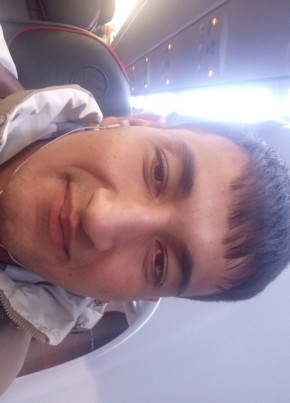 Kerwen S, 22, Turkey, Istanbul