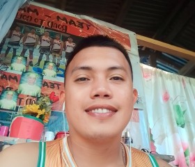 Charles, 30, Mati