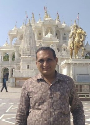 Upendra, 23, India, Bhavnagar