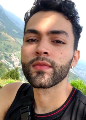 Edi, 27, República de Colombia, Medellín