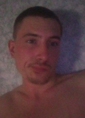 Иван, 24, Россия, Рязань