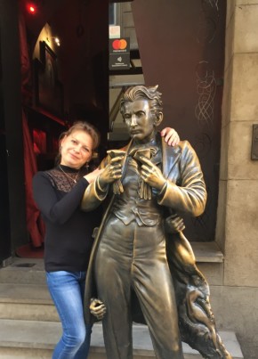 Oksana, 46, Russia, Moscow