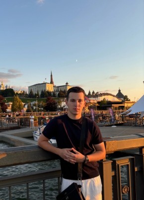 Егор из Оренбурга 18 лет