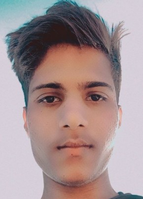 Mayank, 18, India, Robertsganj