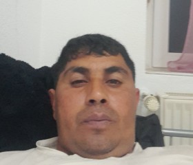 Costantin, 37, Eggolsheim