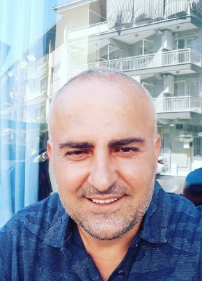 Adem, 43, Türkiye Cumhuriyeti, İzmir